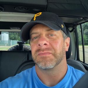 Meet your Posher, Casey